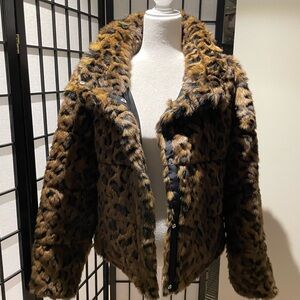 Abercrombie & Fitch Mini Cheetah Fur Puffer - Size L. Never worn